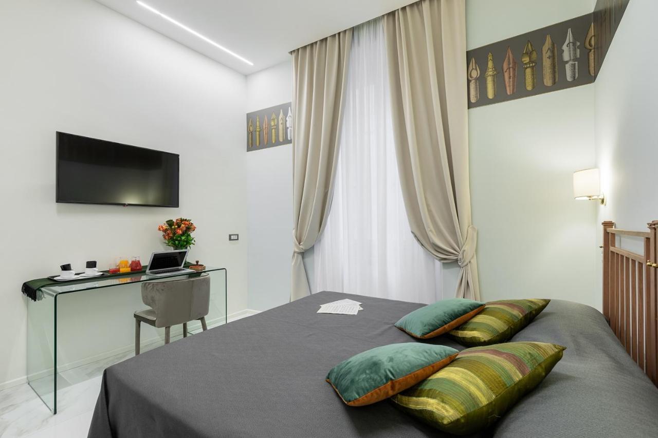 Cavour Suites Guest House Рим Екстер'єр фото