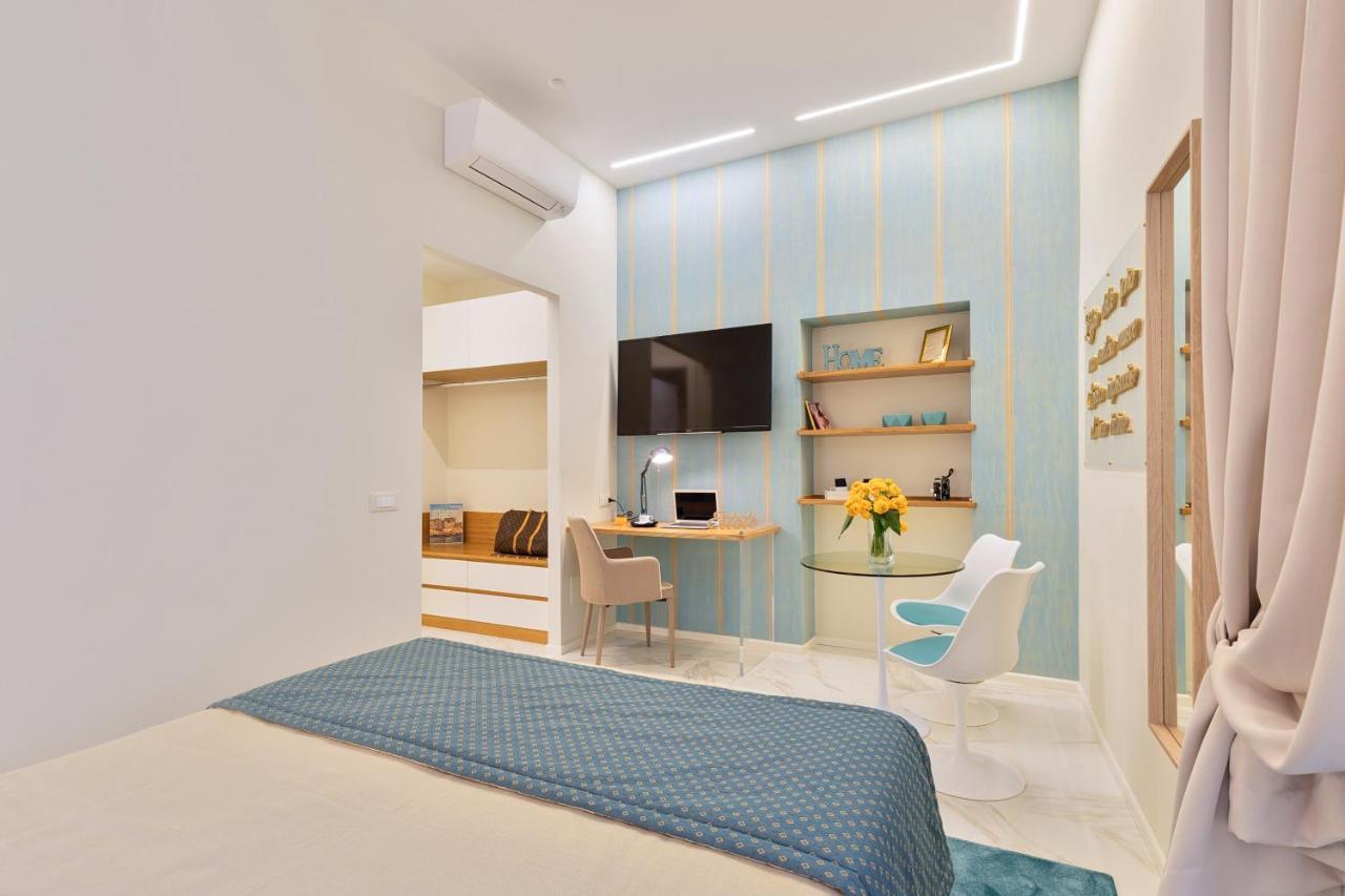 Cavour Suites Guest House Рим Екстер'єр фото