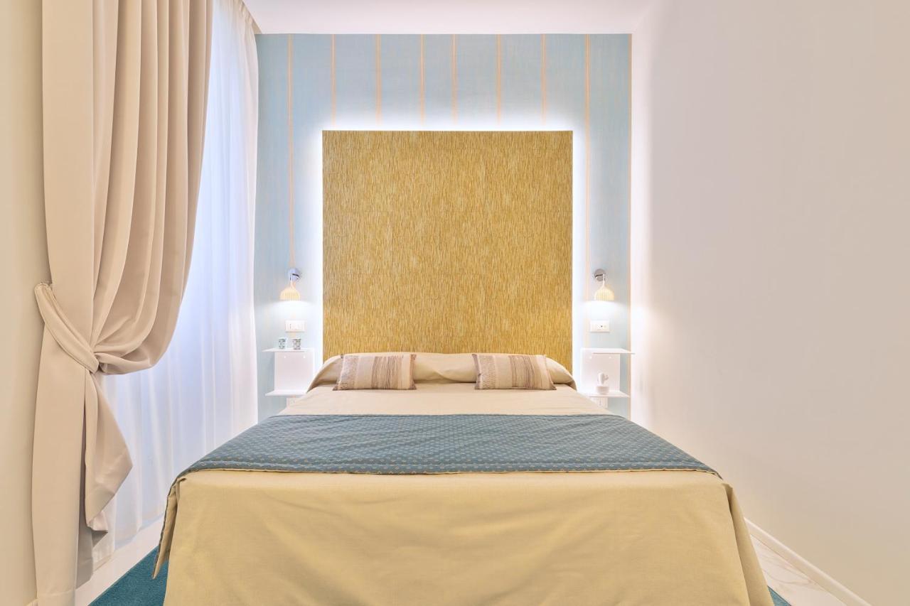 Cavour Suites Guest House Рим Екстер'єр фото