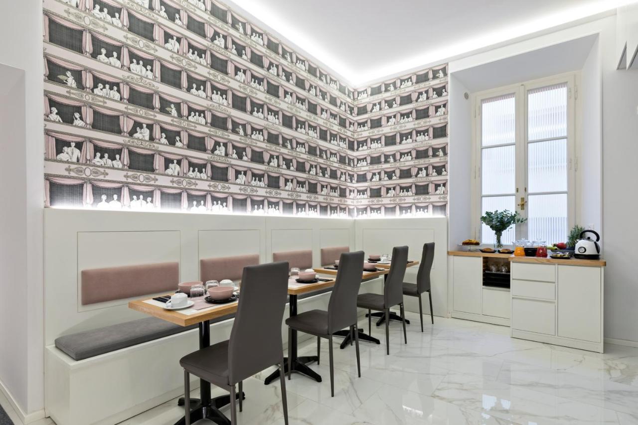 Cavour Suites Guest House Рим Екстер'єр фото