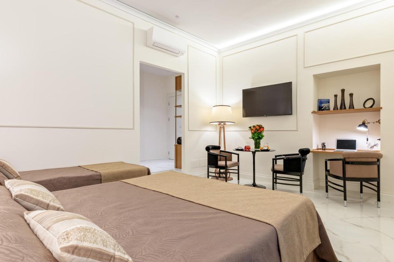 Cavour Suites Guest House Рим Екстер'єр фото