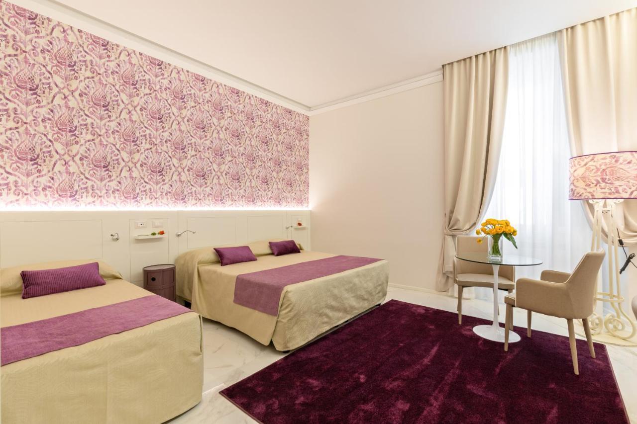Cavour Suites Guest House Рим Екстер'єр фото