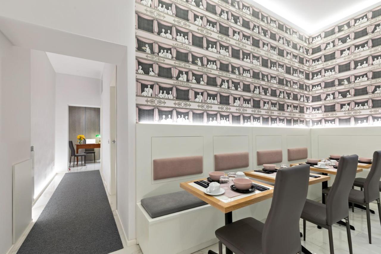 Cavour Suites Guest House Рим Екстер'єр фото