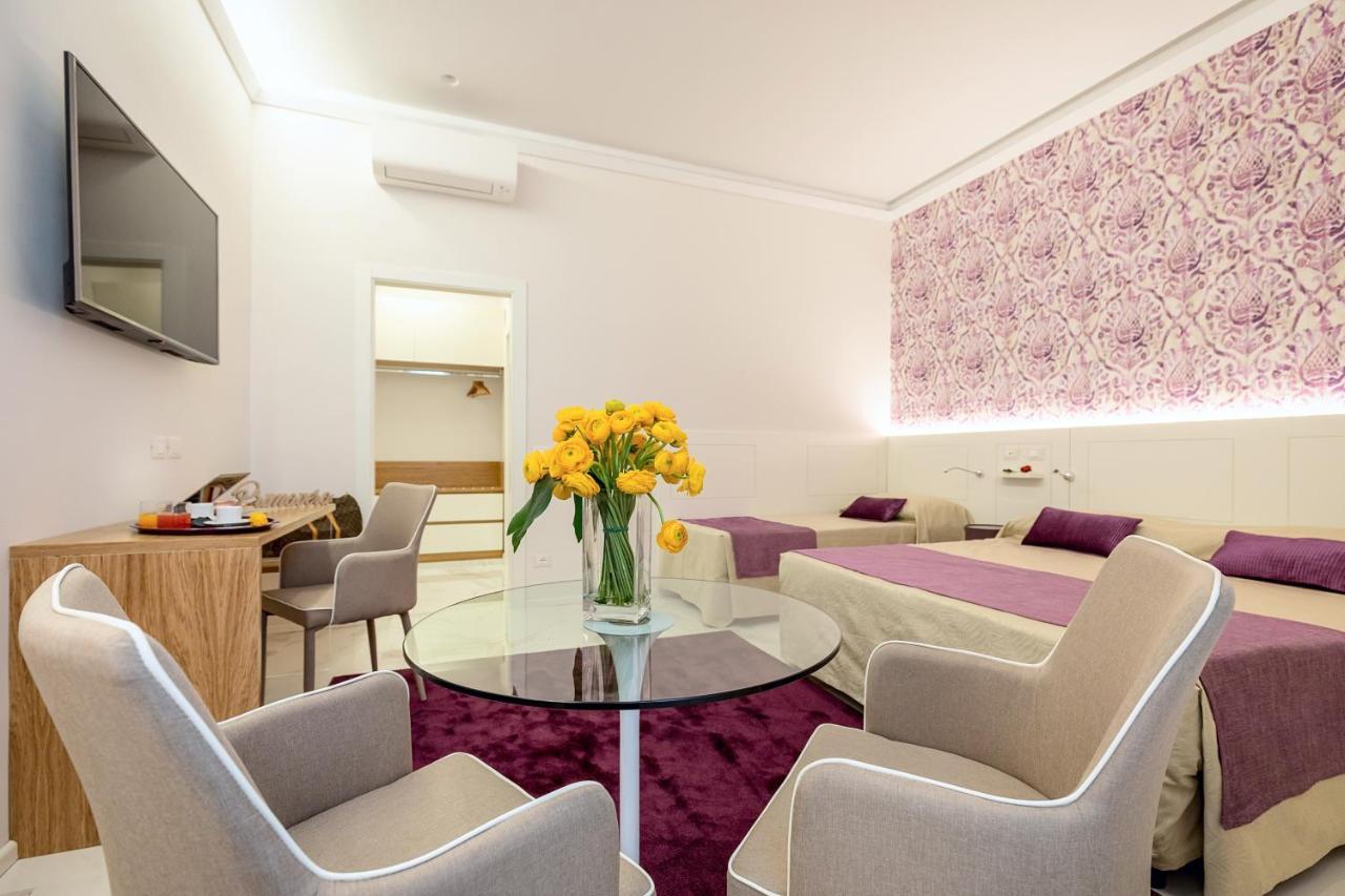 Cavour Suites Guest House Рим Екстер'єр фото